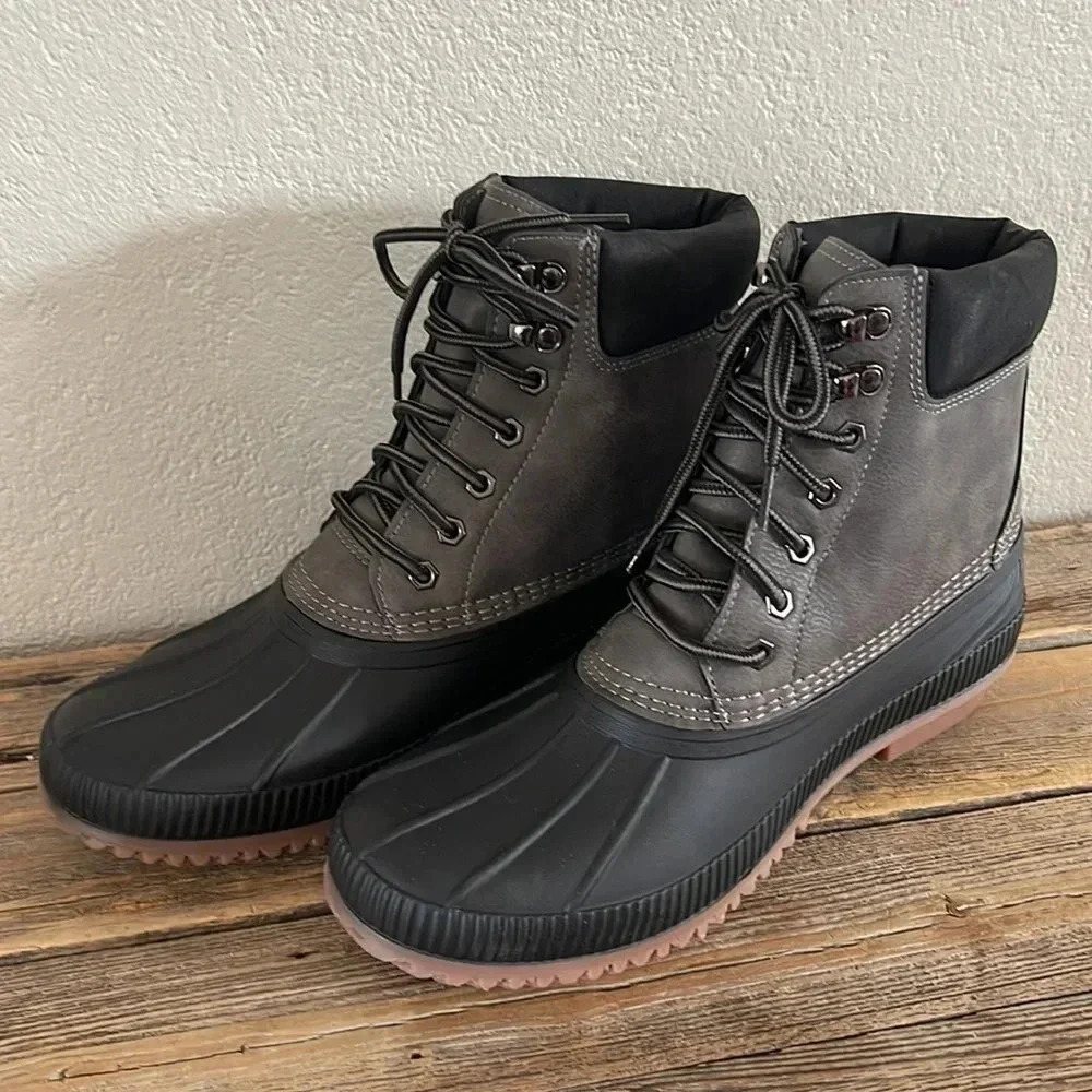 TOMMY HILFIGER
COLORBLOCK DUCK BOOT NWT - image 5